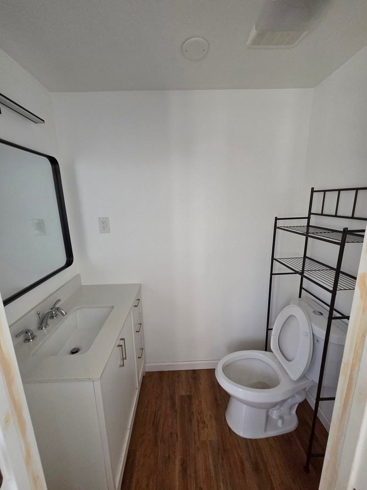 3712 S 175th St - Photo 4 of 15