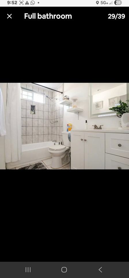 933 1/2 Kenwood St - Photo 3 of 10