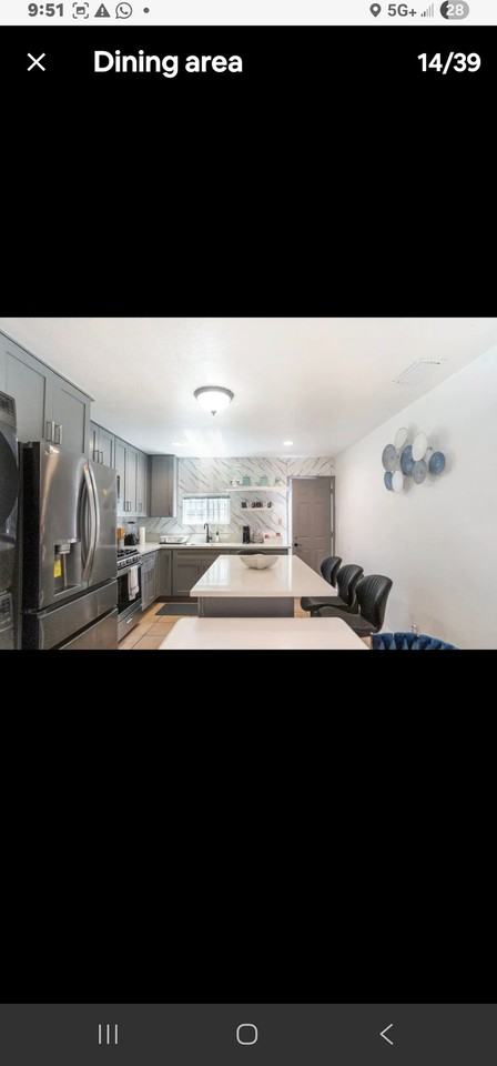 933 1/2 Kenwood St - Photo 7 of 10