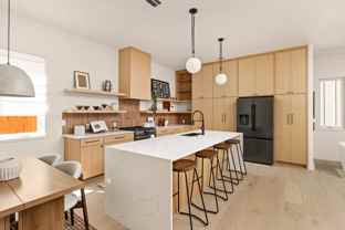 1803 Fair Oaks Dr - Photo 1 of 1