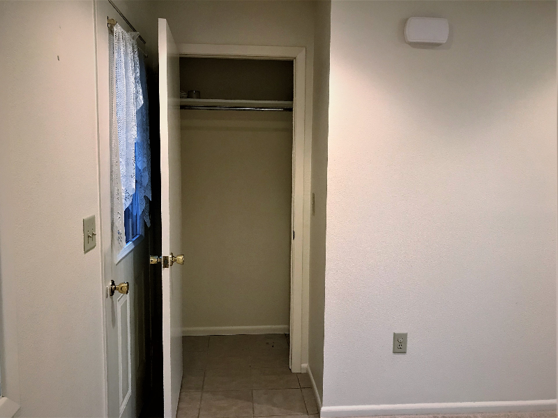 1319 Walnut St - Photo 5 of 25