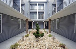 406 Westminster Ave #204 - Photo 1 of 1