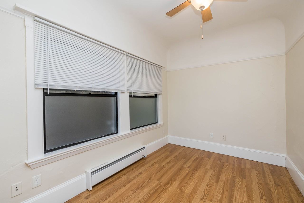 Vue De Lac Apartments - Photo 5 of 40