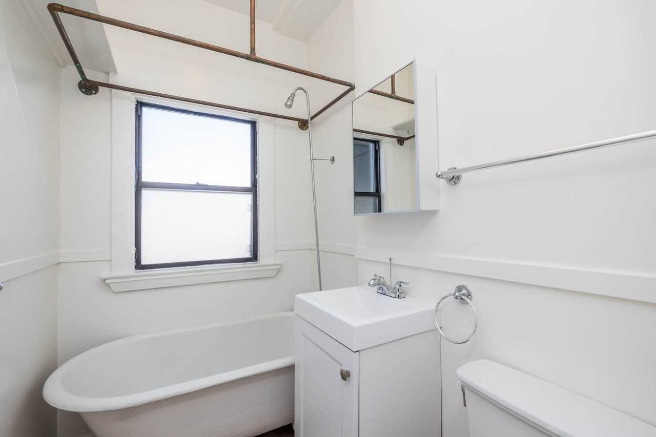 Vue De Lac Apartments - Photo 7 of 40