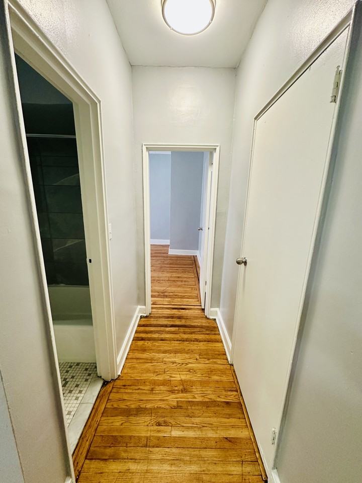 50 Anderson Street #E8 - Photo 5 of 16