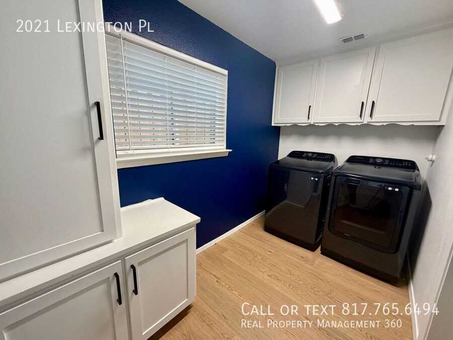 2021 Lexington Pl - Photo 7 of 21