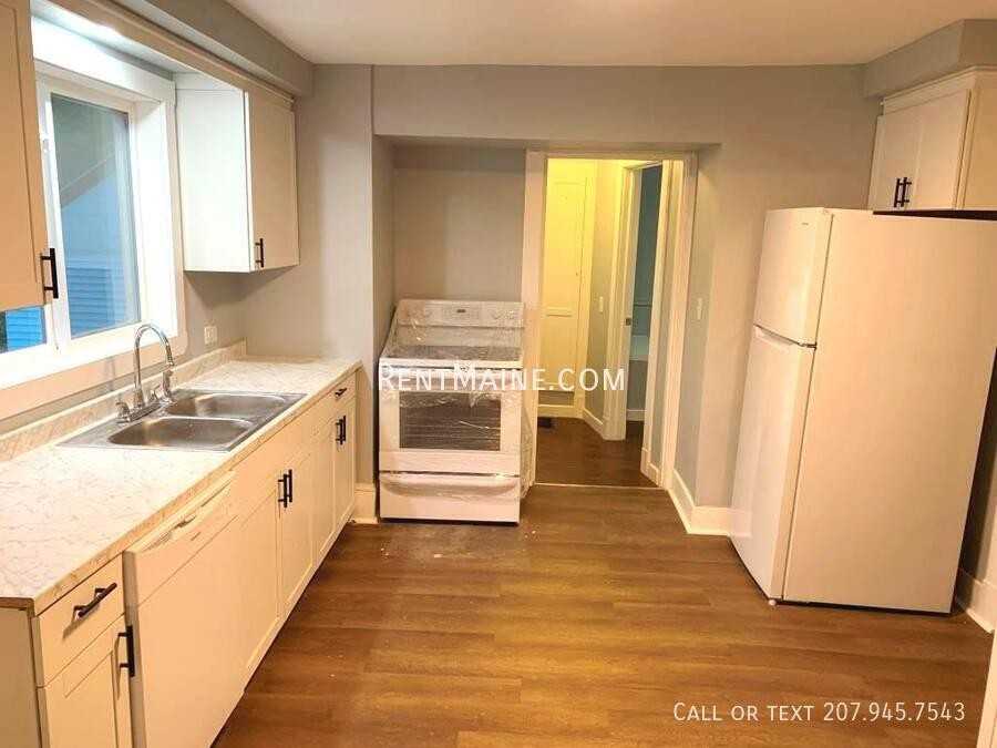 19 Nason Ave - Photo 2 of 27