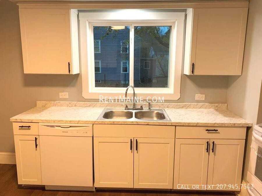19 Nason Ave - Photo 4 of 27