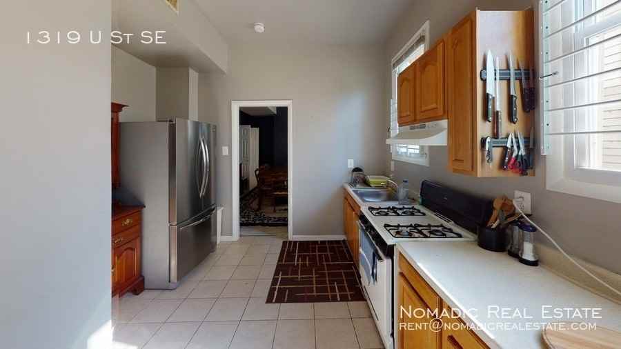 1319 U St Se - Photo 6 of 17