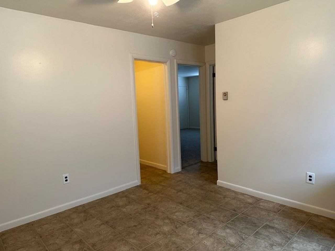 6224 Derry St #4 - Photo 5 of 8