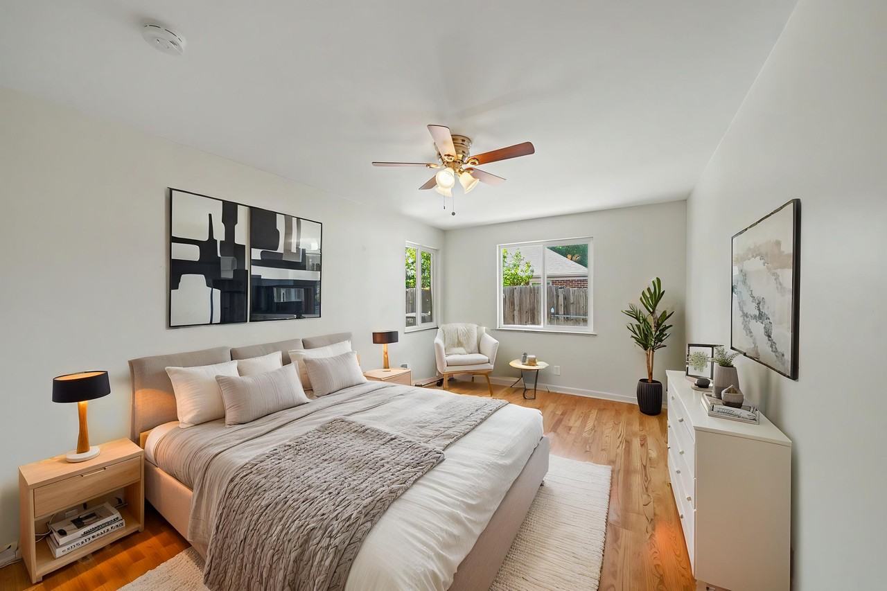 1437 Jasmine St - Photo 7 of 11