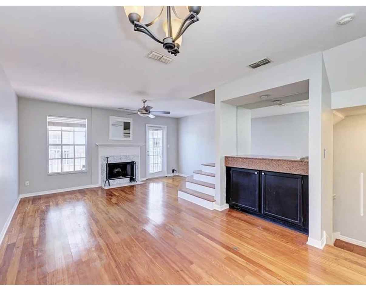 502 South Willow Avenue #6 - Photo 3 of 13