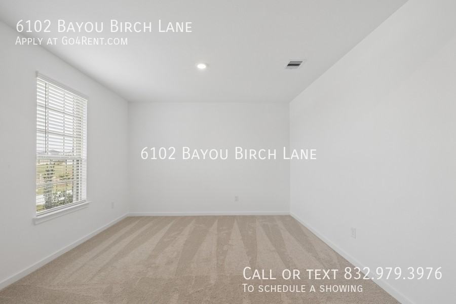 6102 Bayou Birch Ln - Photo 4 of 33