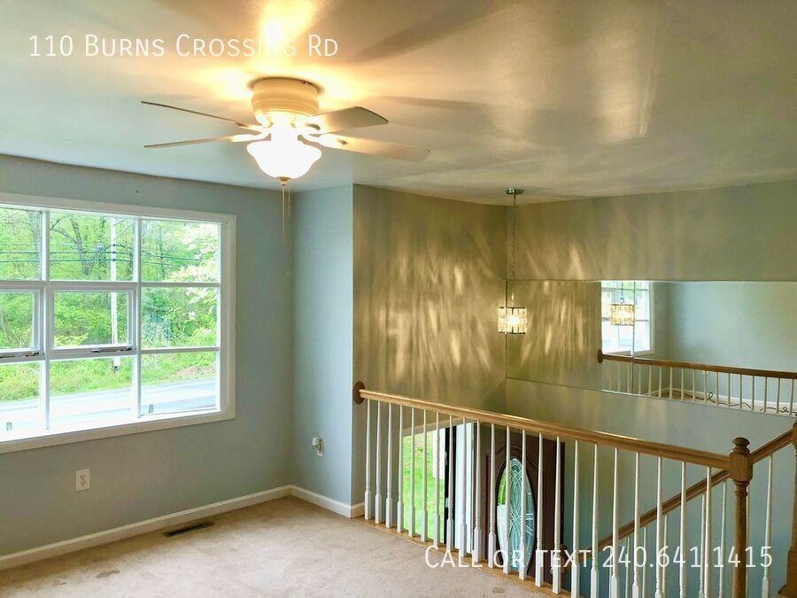 110 Burns Crossing Rd - Photo 6 of 24