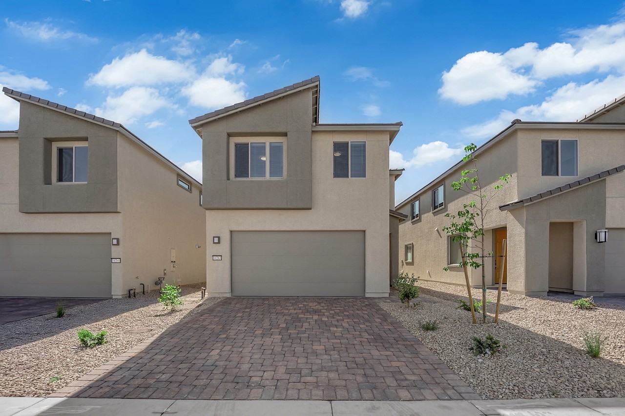 10263 Estancia Hill St - Photo 2 of 36