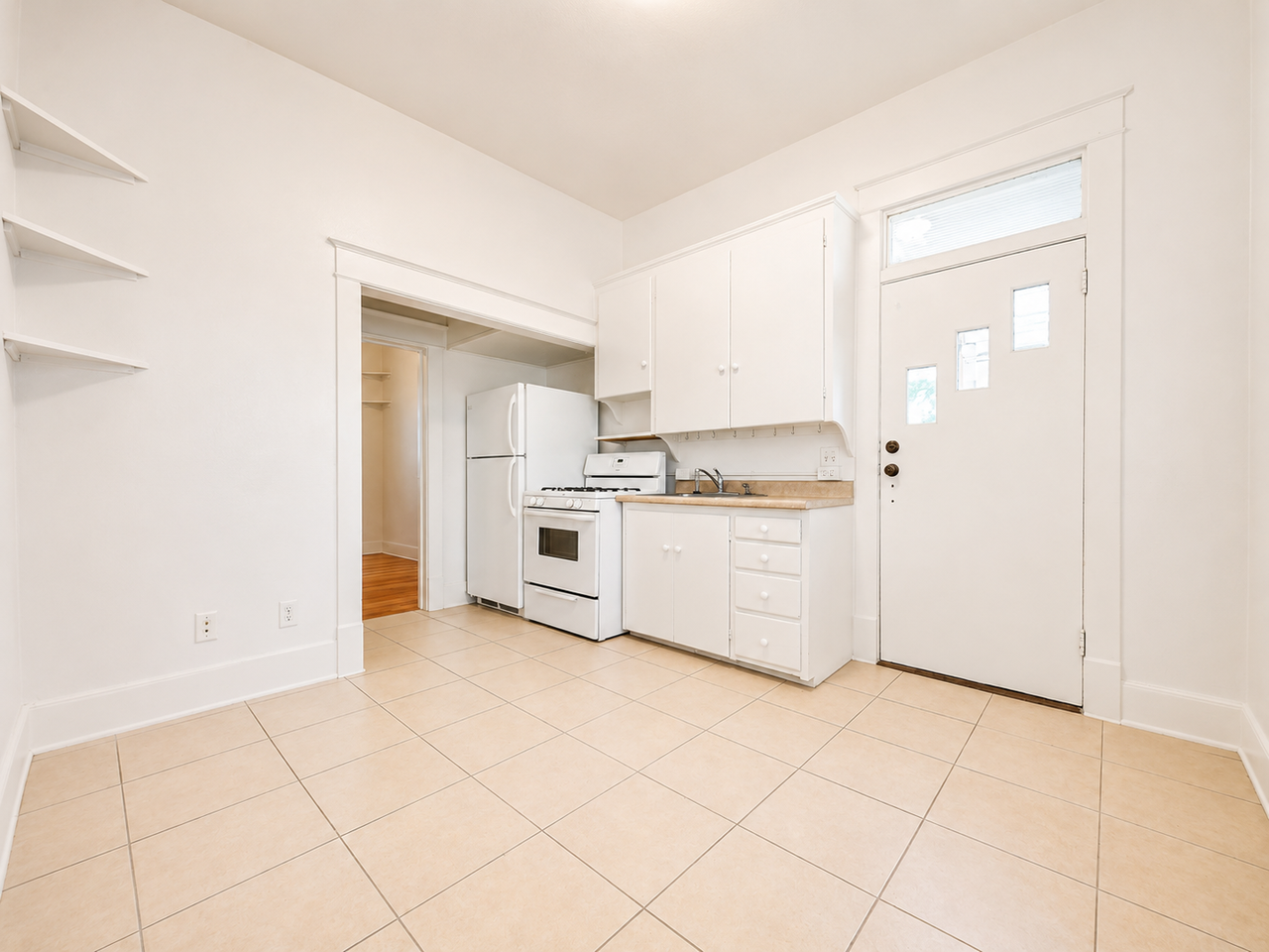 2304 N Grand Ave #C - Photo 3 of 20