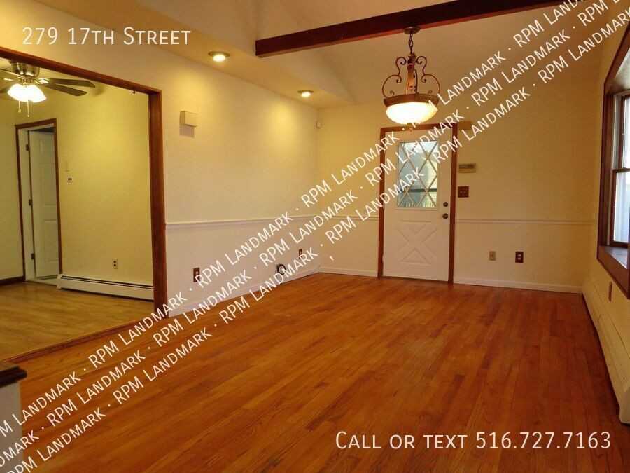 279 17th St - Photo 6 of 16