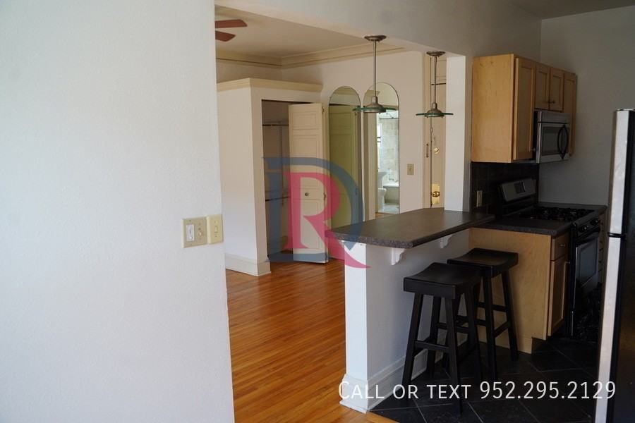 1820 1st Ave S #305 - Photo 5 of 18
