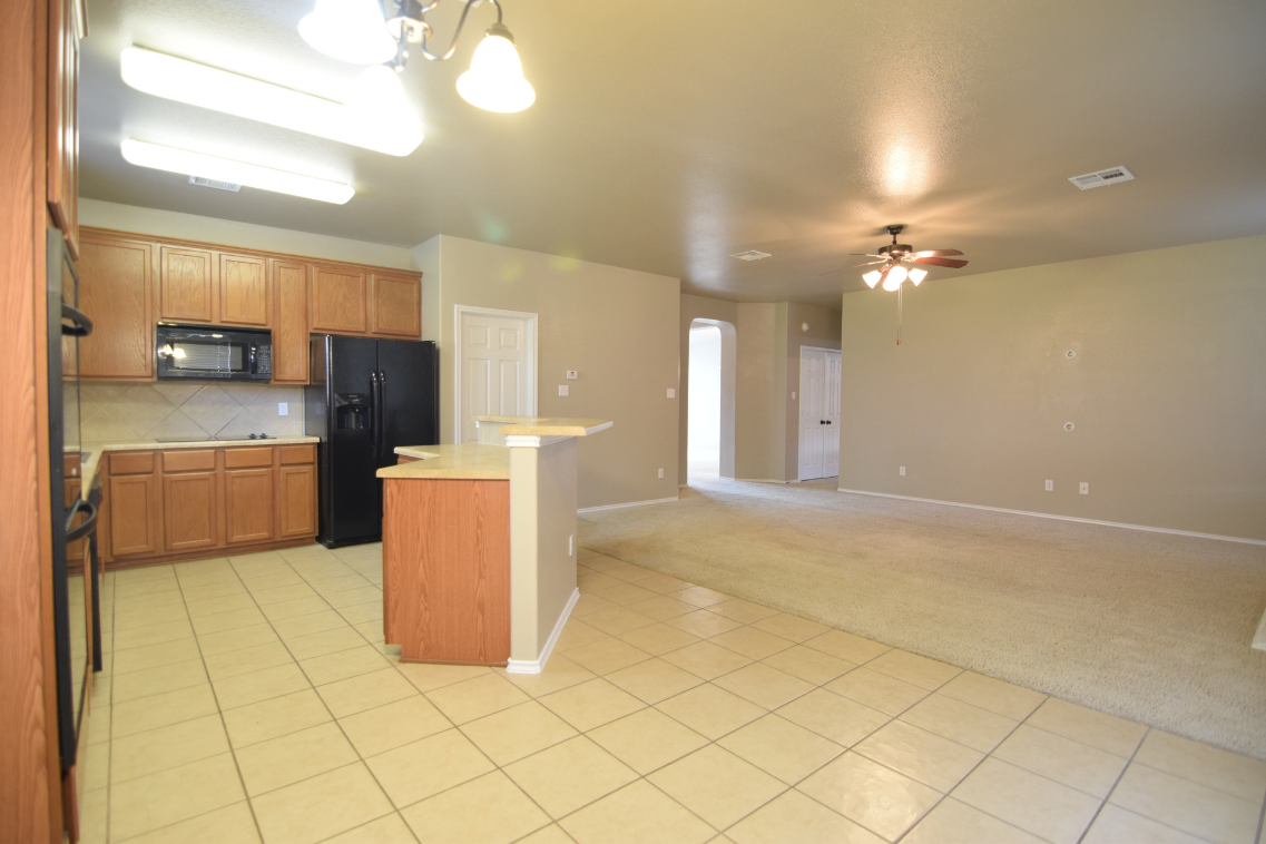 2203 Ryan Dr #NA - Photo 6 of 30