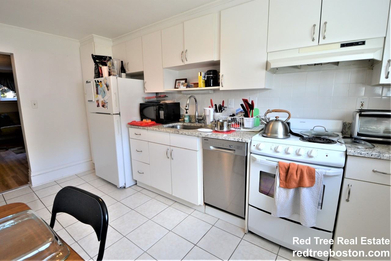 58 Bryon Rd #1 - Photo 3 of 10
