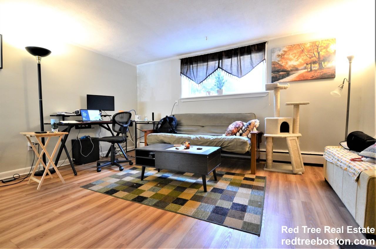 58 Bryon Rd #1 - Photo 4 of 10