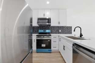 17000 Burbank Blvd #211 - Photo 1 of 1