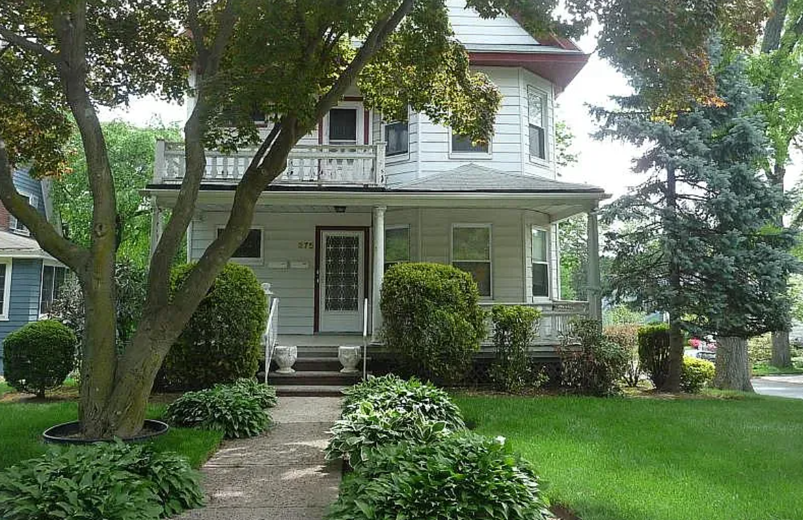 275 Grove St #3