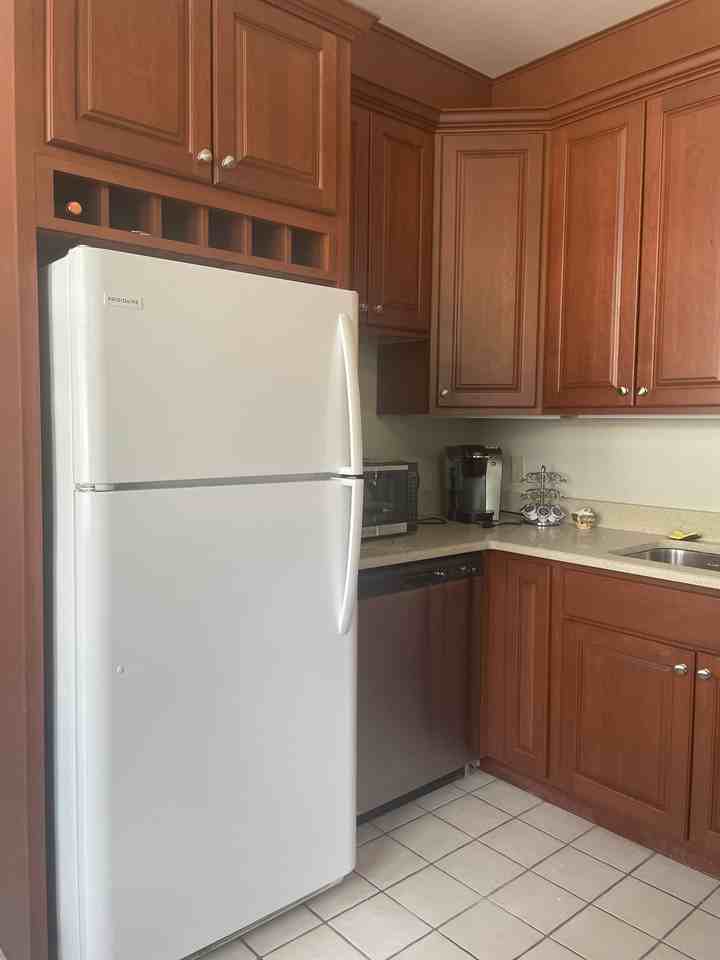 901 Spaight St #9 - Photo 7 of 26