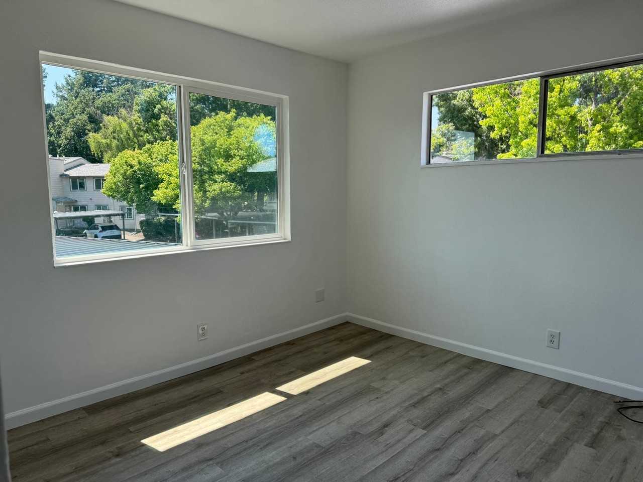 927 Delport Ave #4 - Photo 7 of 7