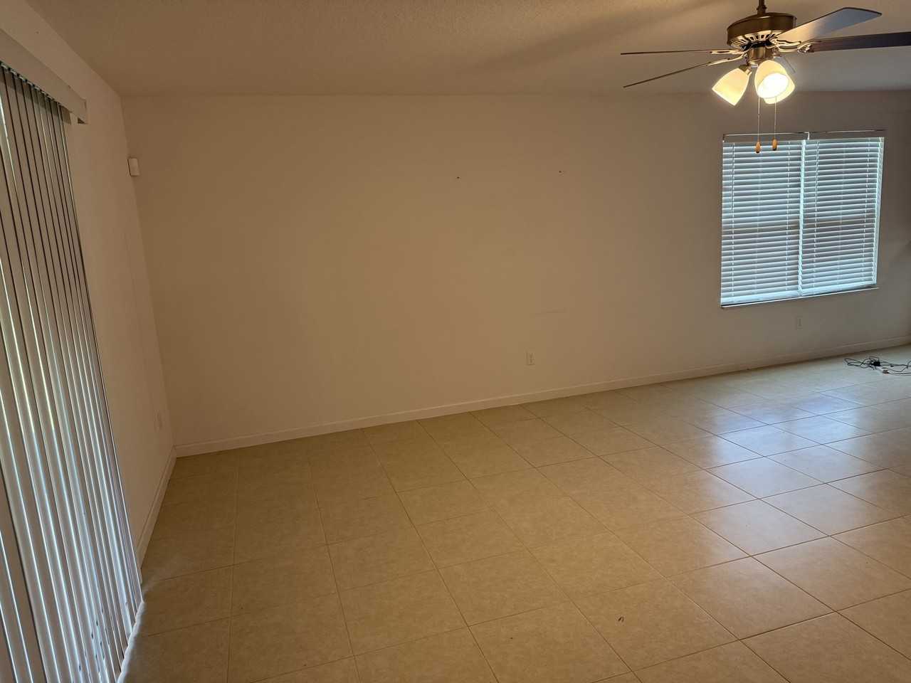 8649 Lake George Cir E #NA - Photo 5 of 16