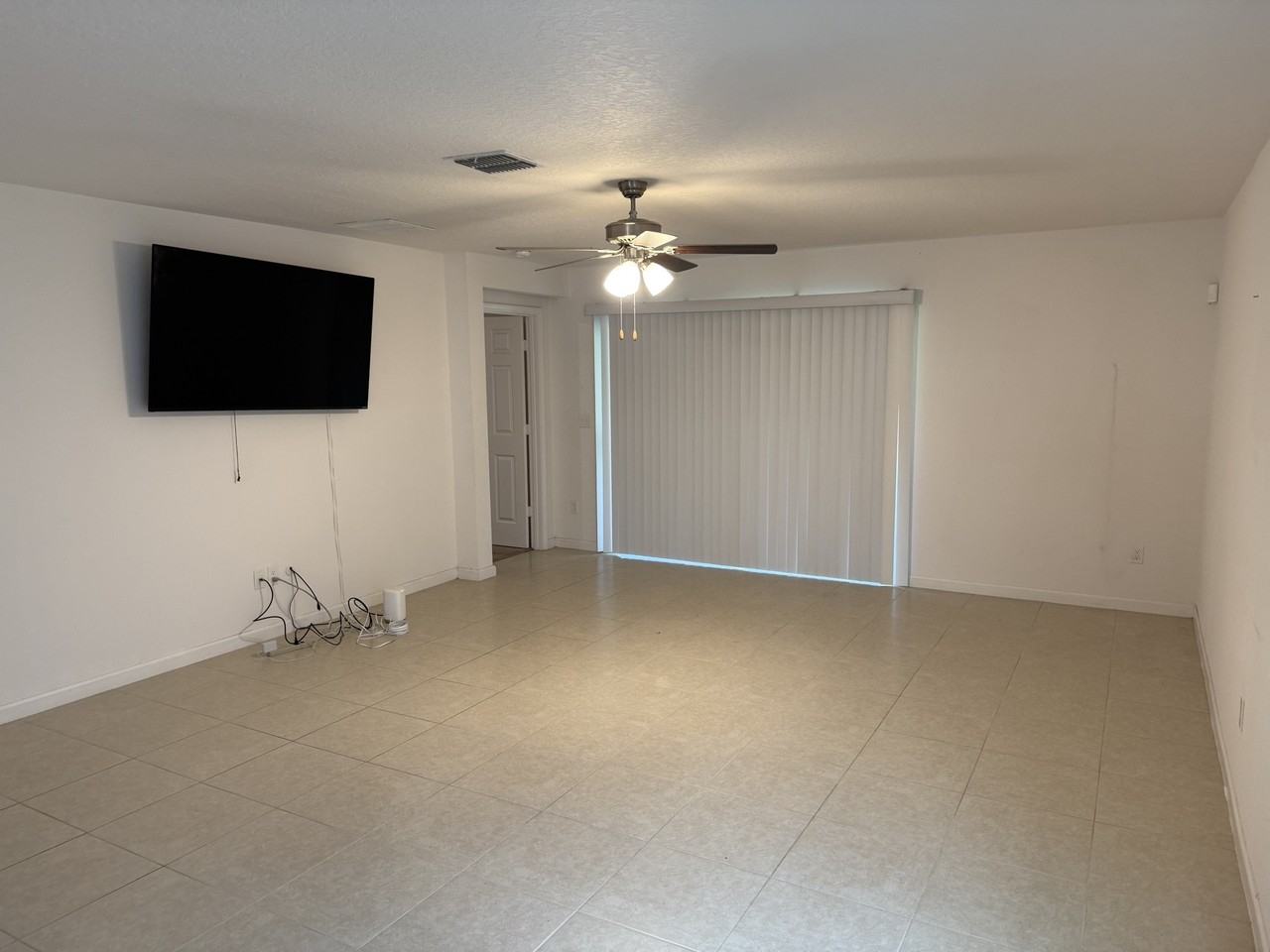 8649 Lake George Cir E #NA - Photo 6 of 16