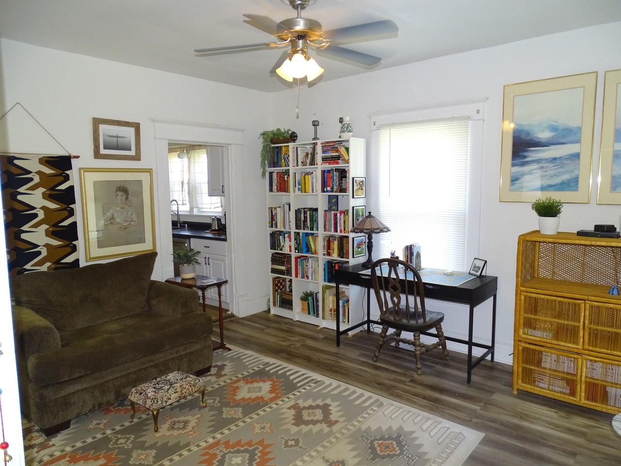 409 Comstock St #NA - Photo 4 of 16