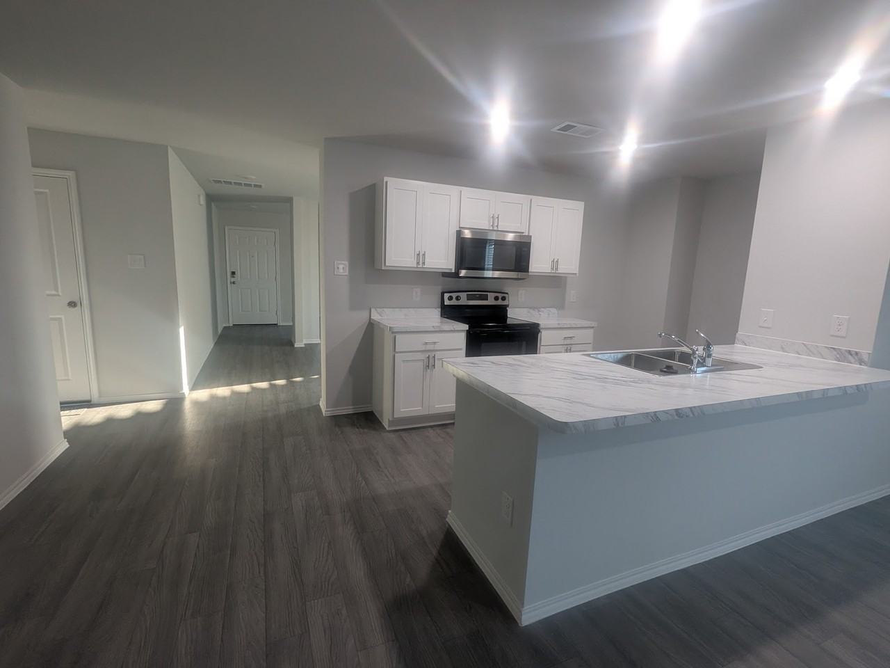 868 Eagles Nest Dr #NA - Photo 2 of 23