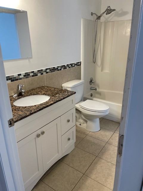 18202 Matanzas Rd #202 - Photo 4 of 9