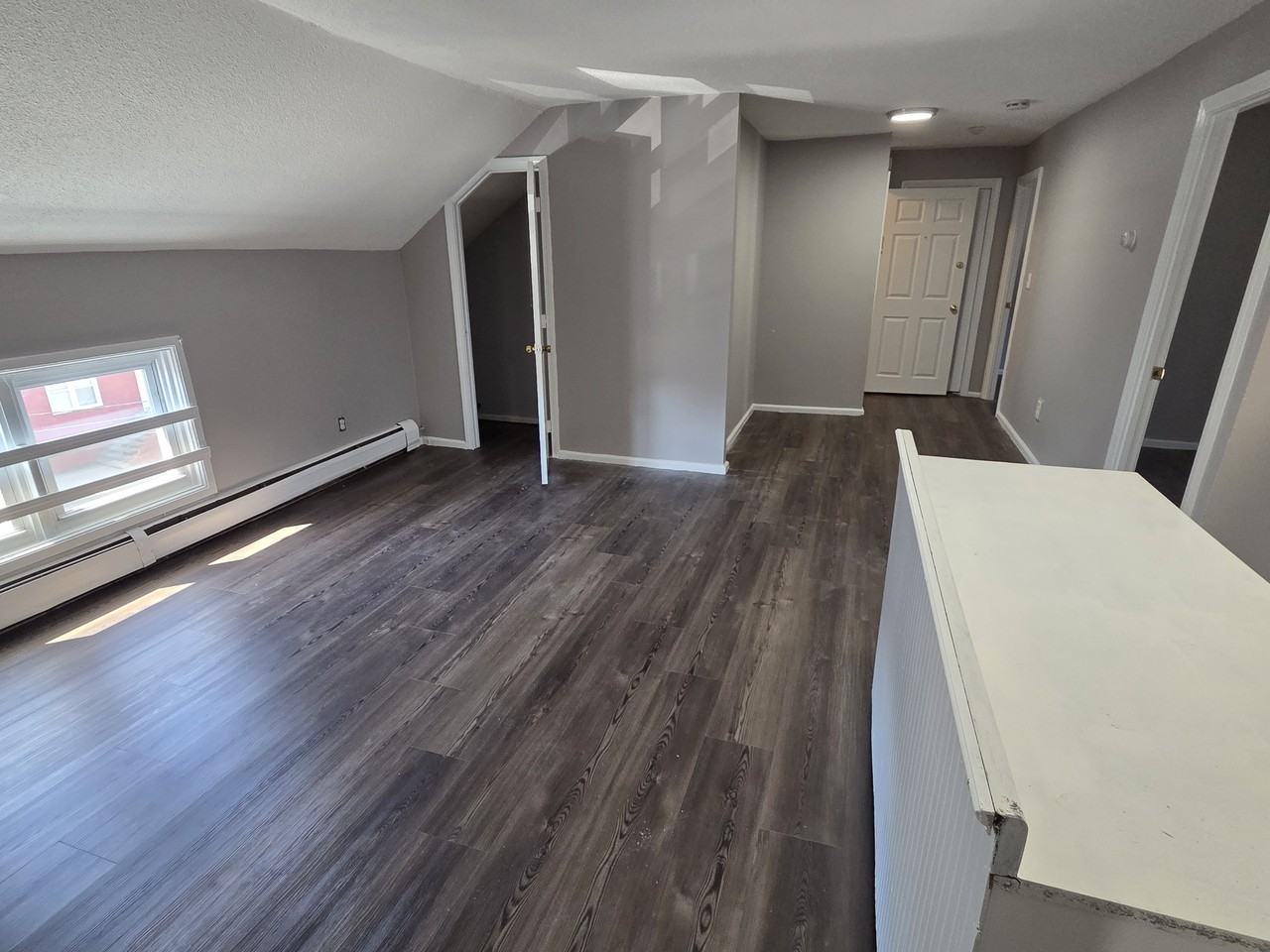 14 Carver St #E - Photo 3 of 10