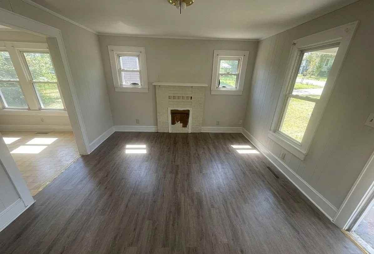 525 Lakeside Ave #NA - Photo 2 of 12
