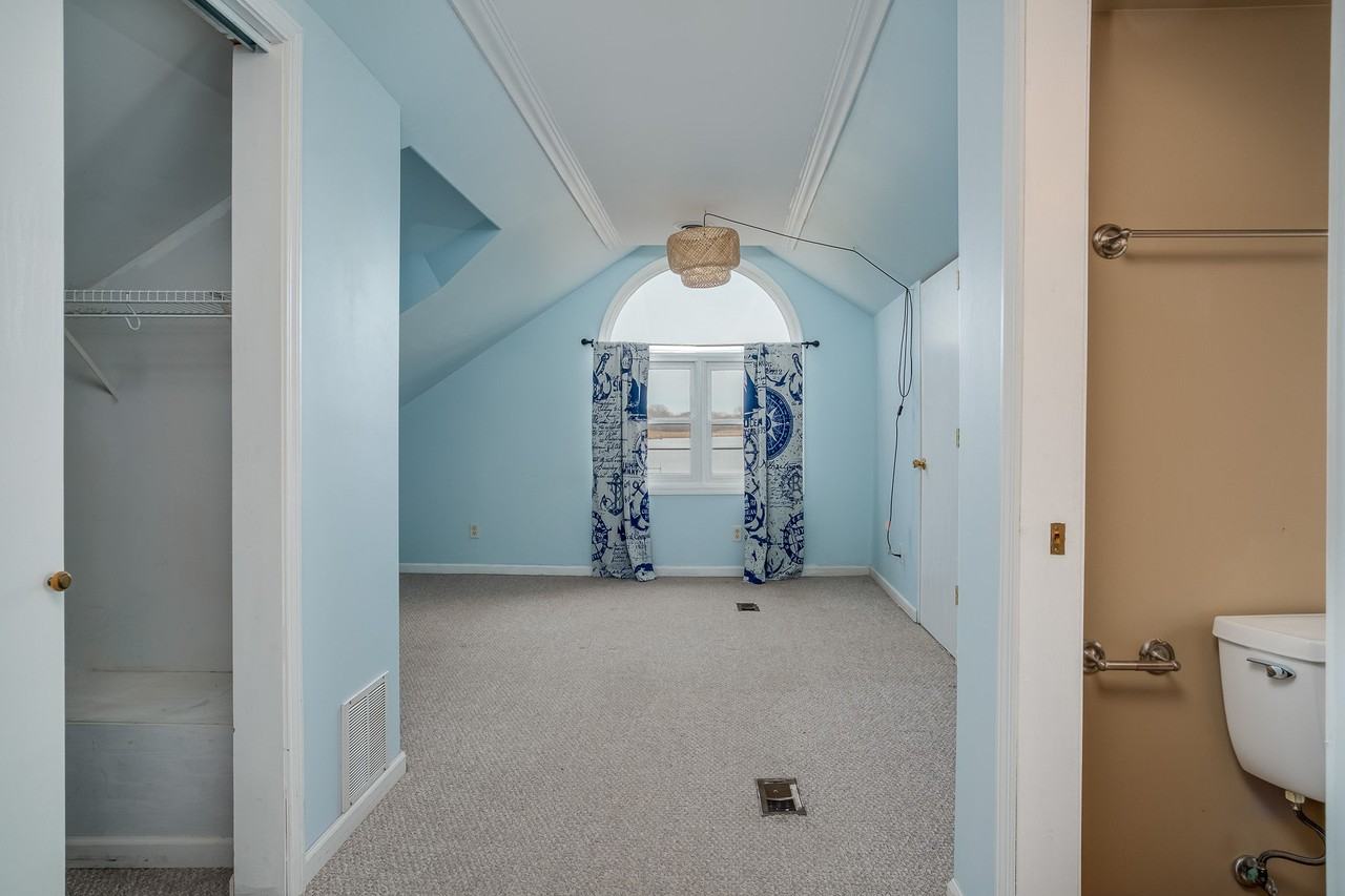 5109 N Leeside St #NA - Photo 6 of 20