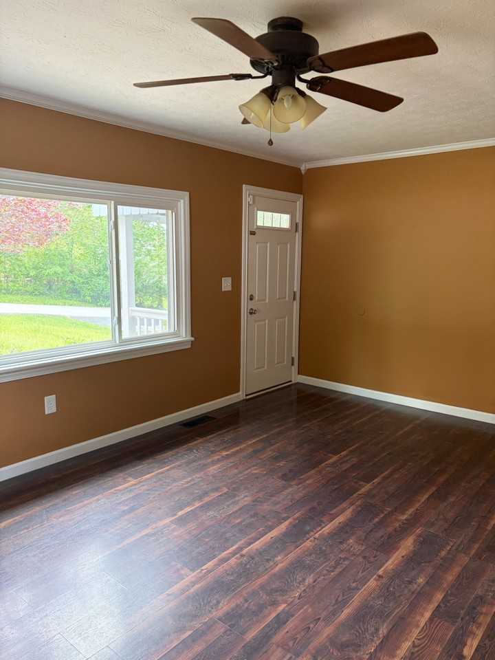 112 Lee St #NA - Photo 4 of 31