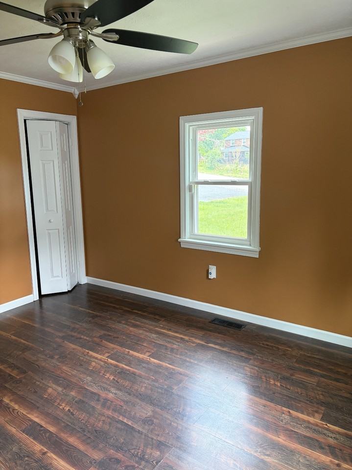 112 Lee St #NA - Photo 6 of 31