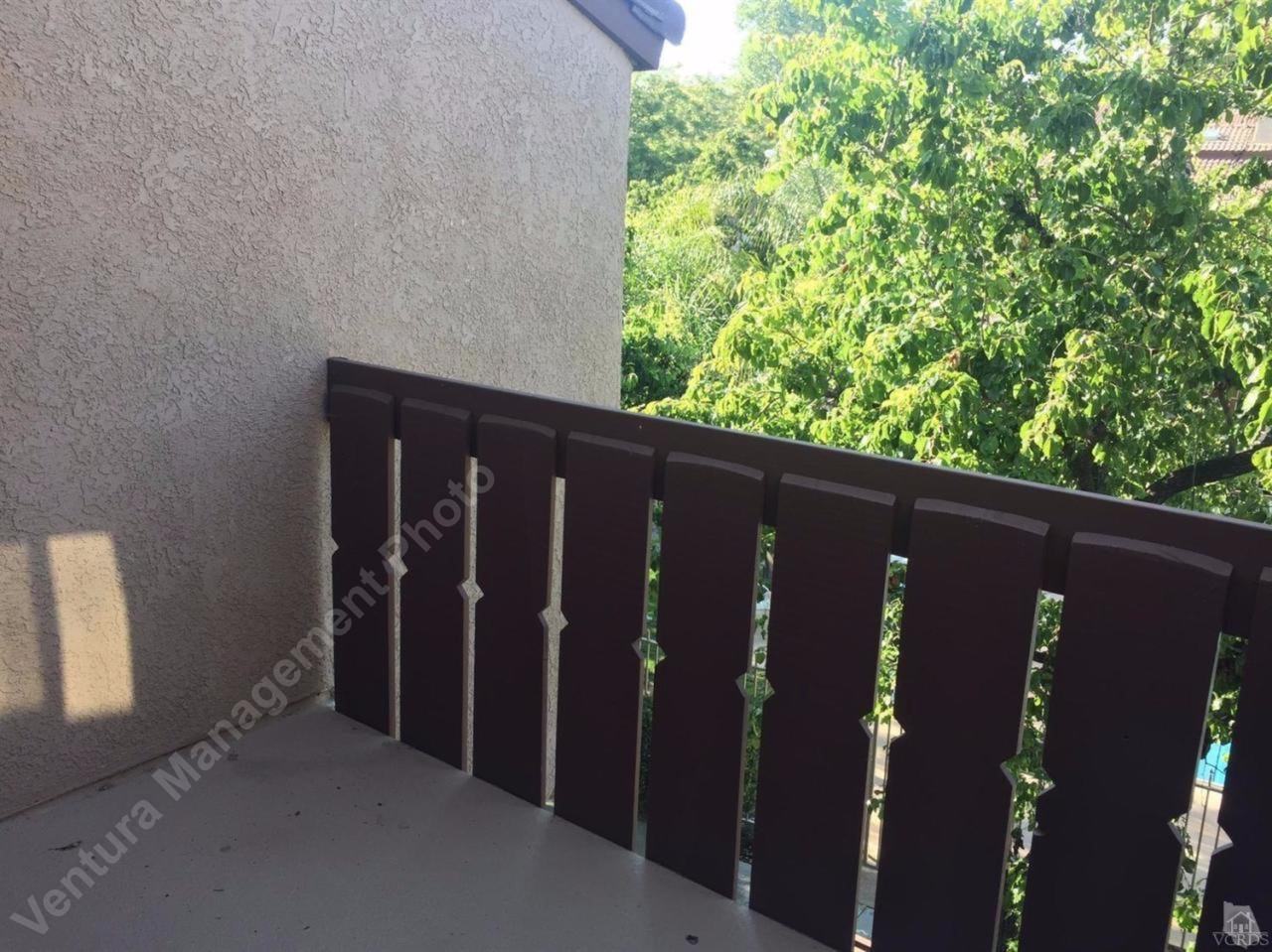 2420 Chandler Ave #4 - Photo 3 of 14
