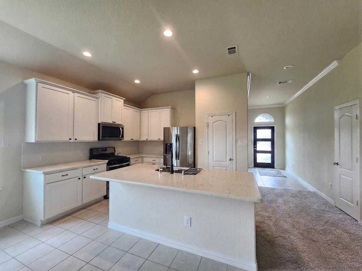 9863 Willowmoor Ln #NA - Photo 2 of 27