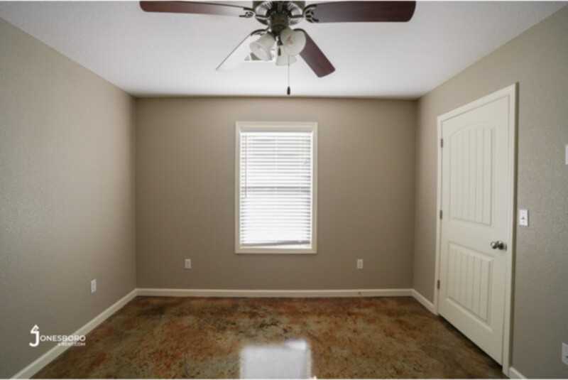 136 Brookland St - Photo 5 of 11