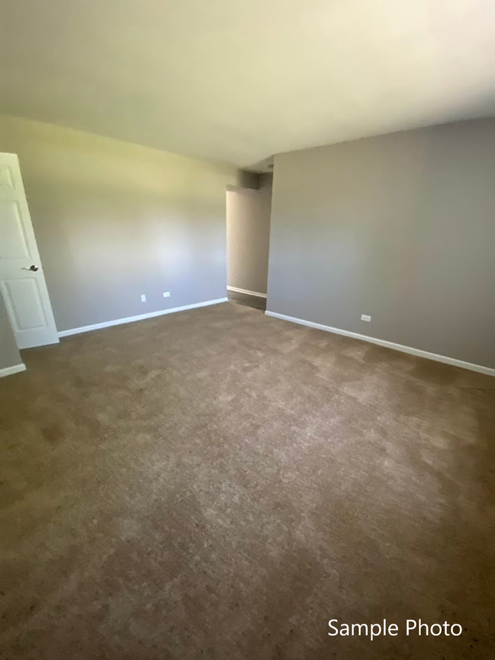 Carriage House Apartments LLC - Photo 2 of 50