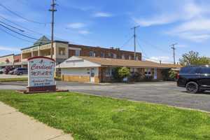 featured image of 7559 Mentor Ave
