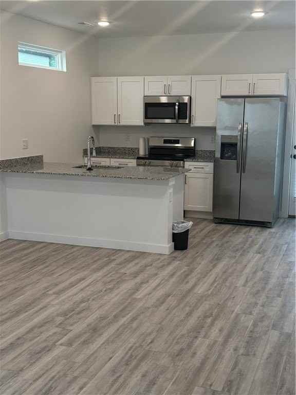 1021 States Ave - Photo 5 of 11