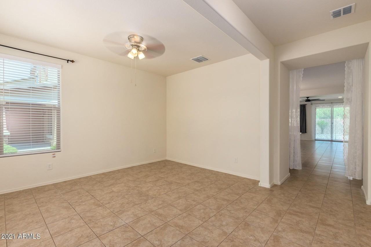 7503 S 12th Ave - Photo 5 of 27