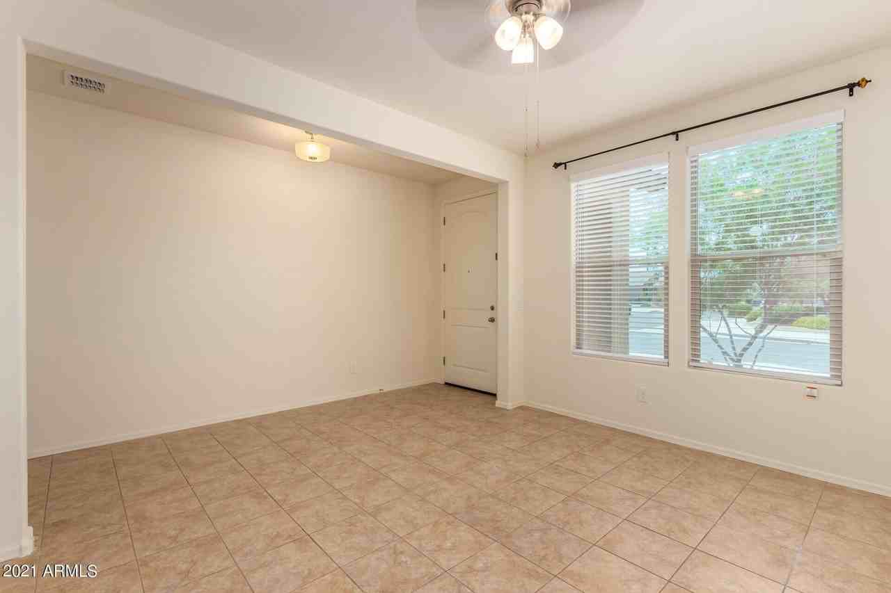 7503 S 12th Ave - Photo 6 of 27
