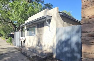 412 S San Francisco St - Photo 1 of 1