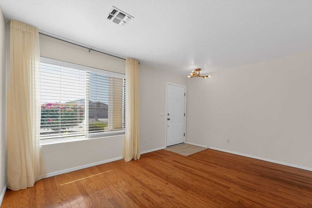 6816 S Russet Sky Way - Photo 3 of 16