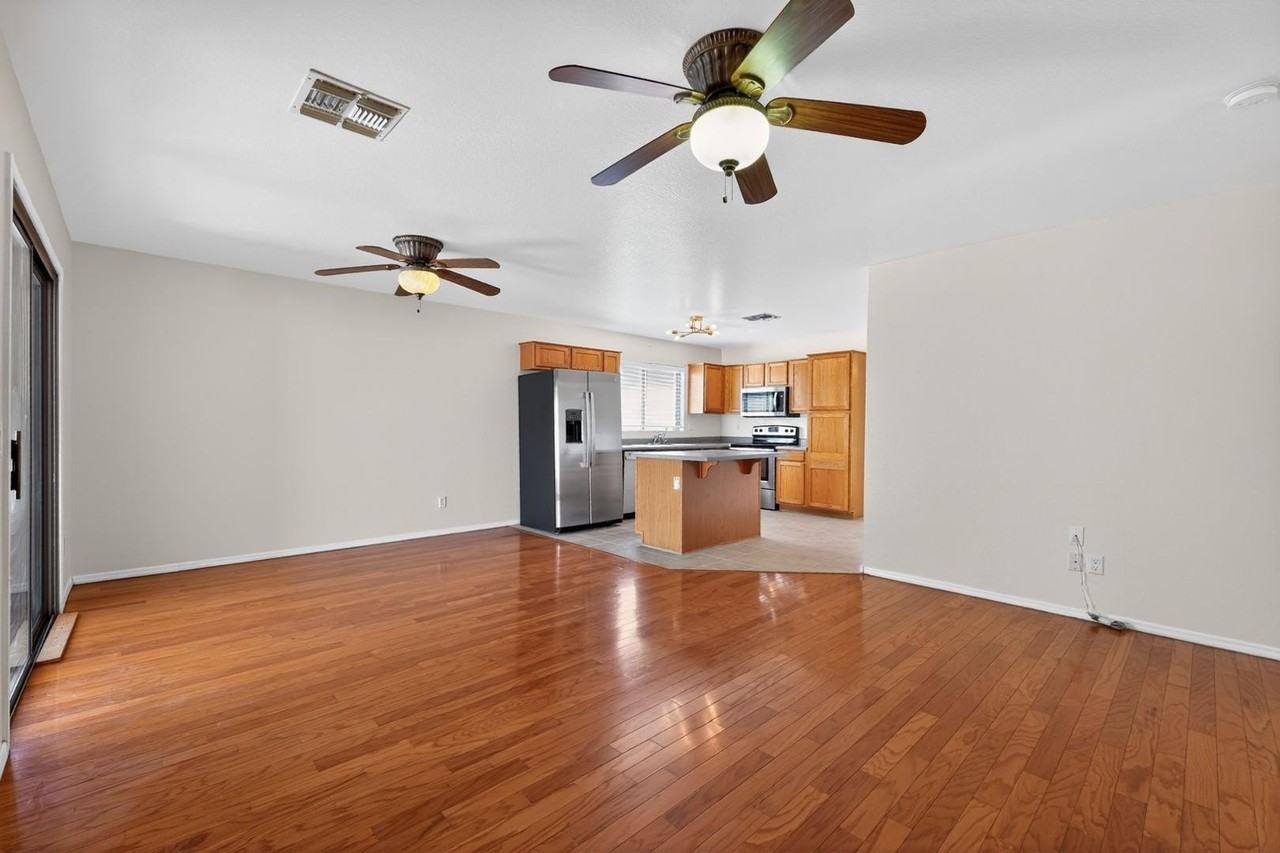 6816 S Russet Sky Way - Photo 6 of 16
